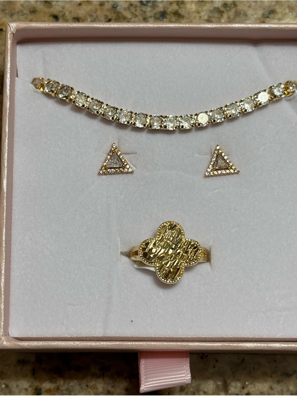 3 Piece Jewelry Gift Set clover ring, tennis bracelet, triangle stud earrings NI